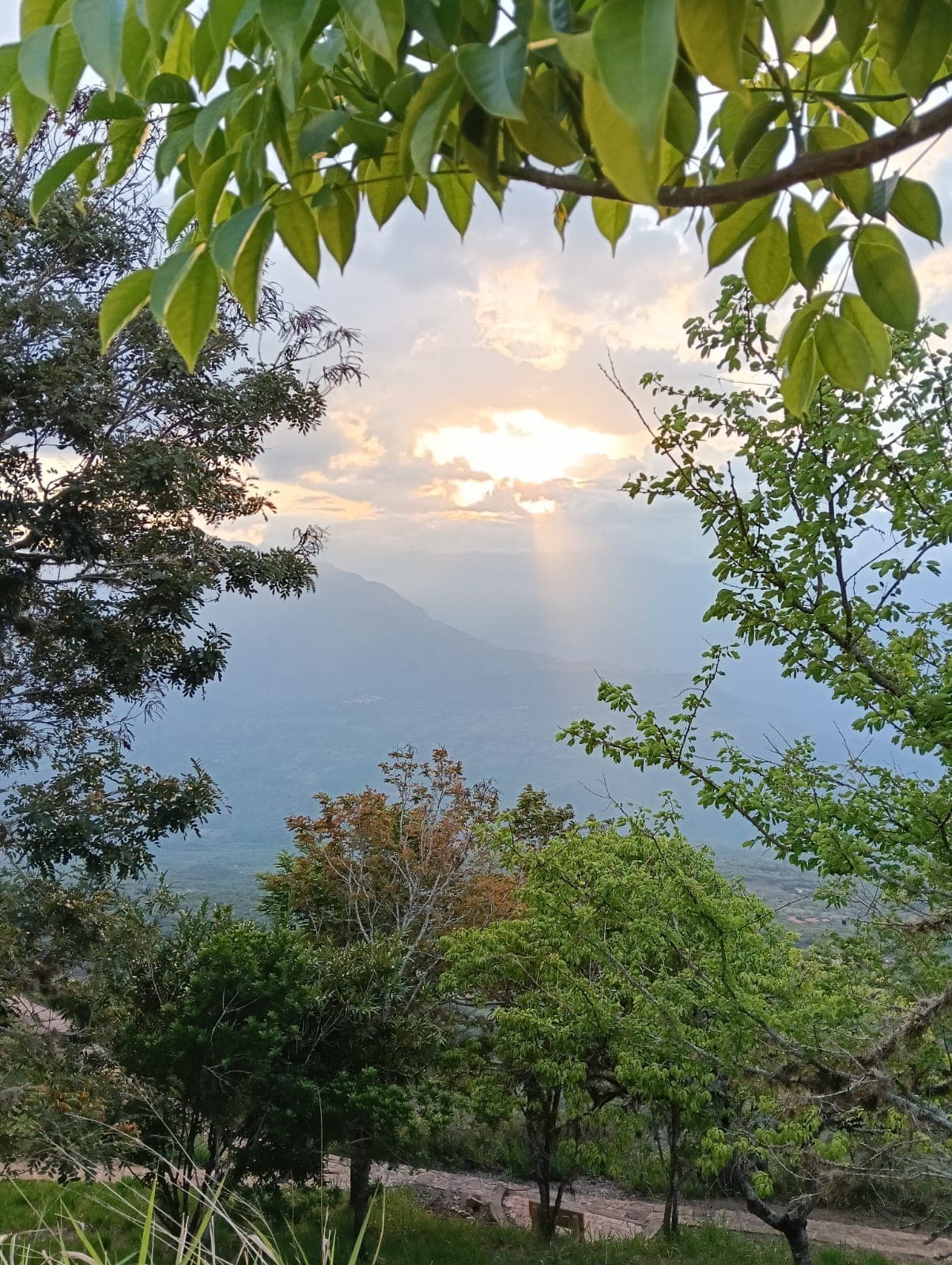 Atardecer en la montaña de Barichara
