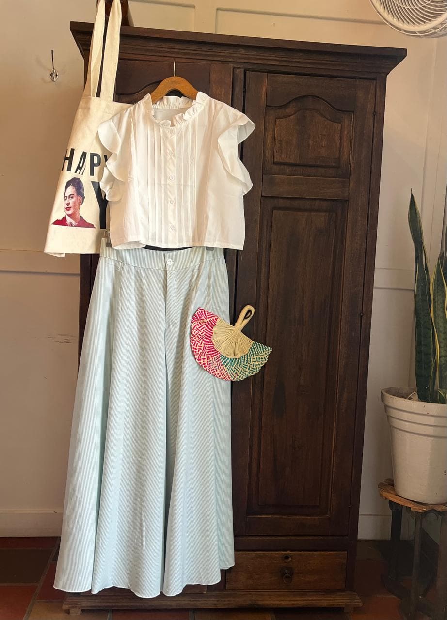 Conjunto con abanico